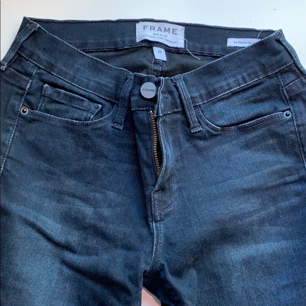 Frame dark wash blue jeans